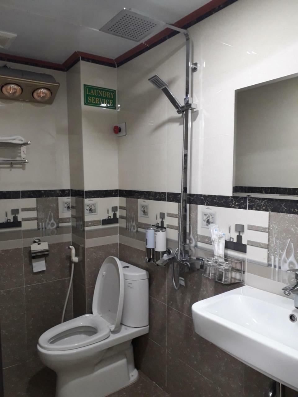 Ninh Binh Central Hotel Екстер'єр фото